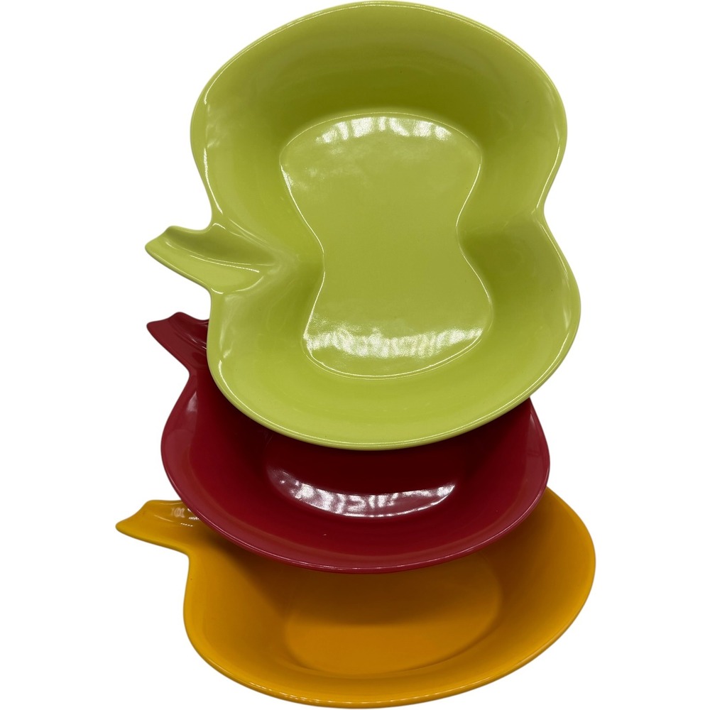 Nantucket Ceramic Apple Nesting Bowls Set of 3 Red Green Yellow Excellent